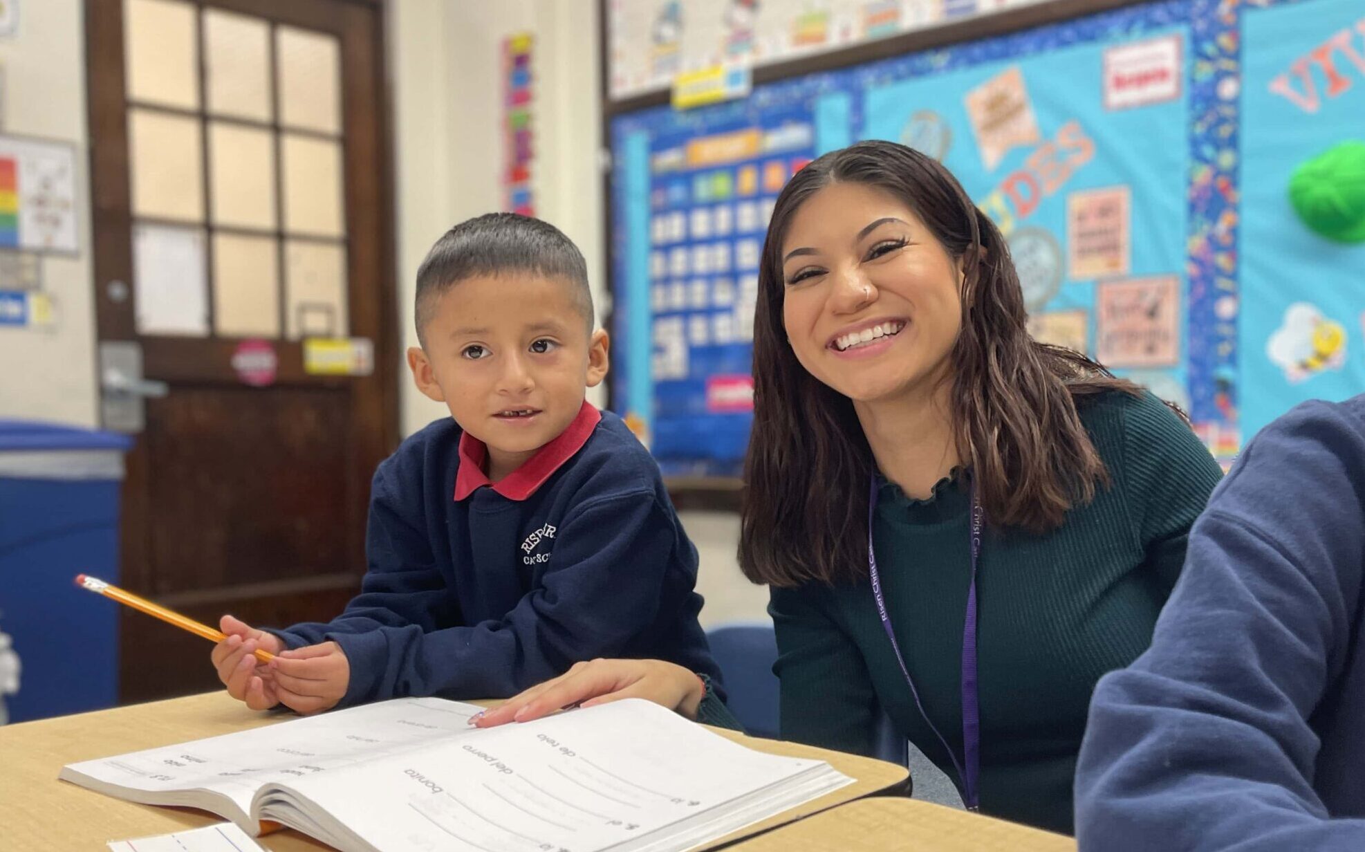 Jessica, a 2016 Risen Christ graduate, returned to the school to observe a First Grade classroom as she aims to become a teacher.